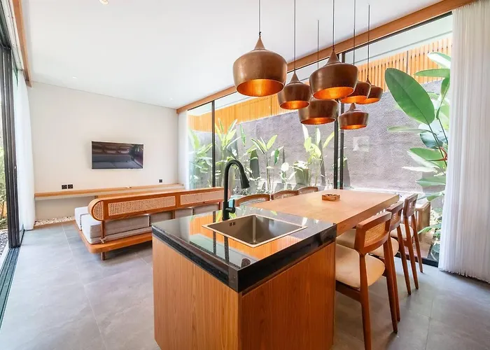 Villa Solaris By Tasvan Ubud