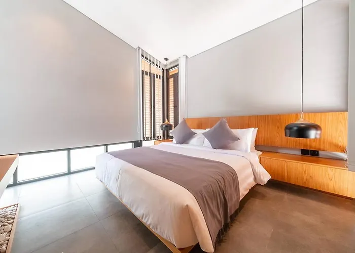 Villa Solaris By Tasvan